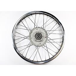 Repasované zadní kolo ČZ Sport 473 470 475 19" chrom